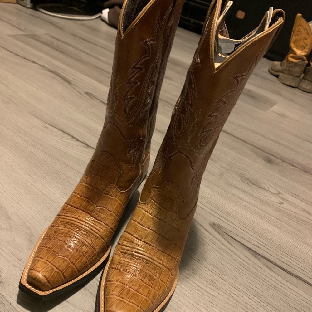 Ariat Boots - Picture 3 of 3